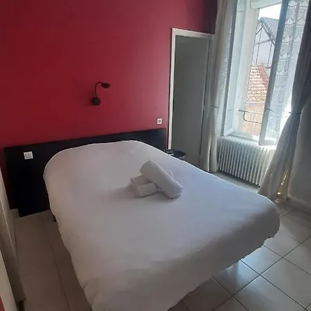 Guest Location Lägenhet Néris-les-Bains