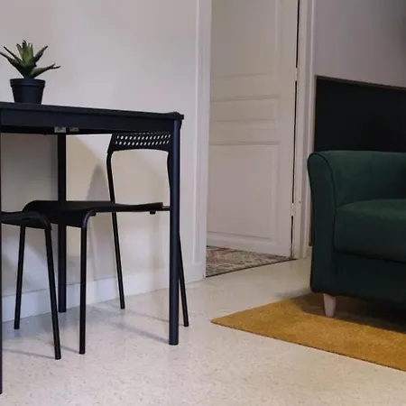 Guest Location Lägenhet Néris-les-Bains